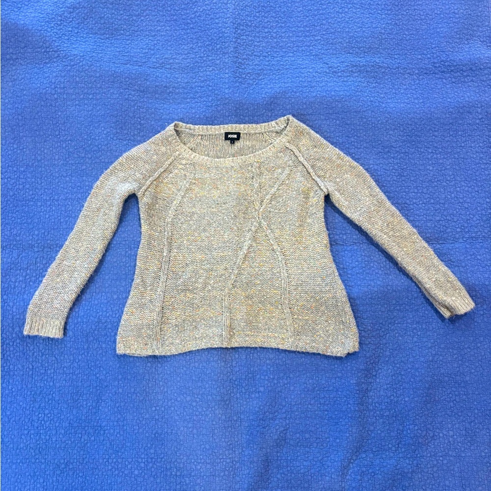 Loose sweater.ws-11